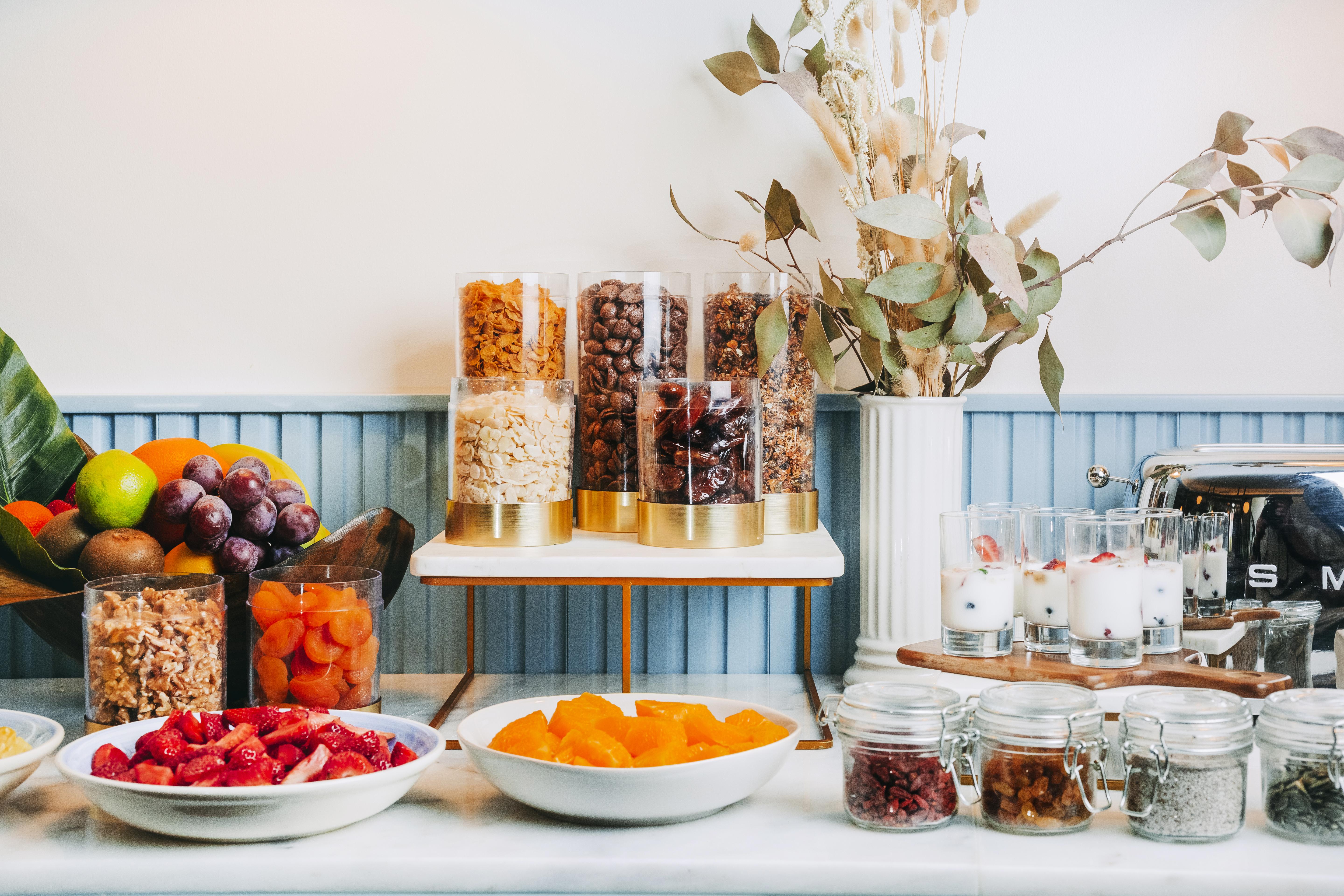 The Vintage Hotel & Spa Lisbon Exterior photo A selection of breakfast cereals